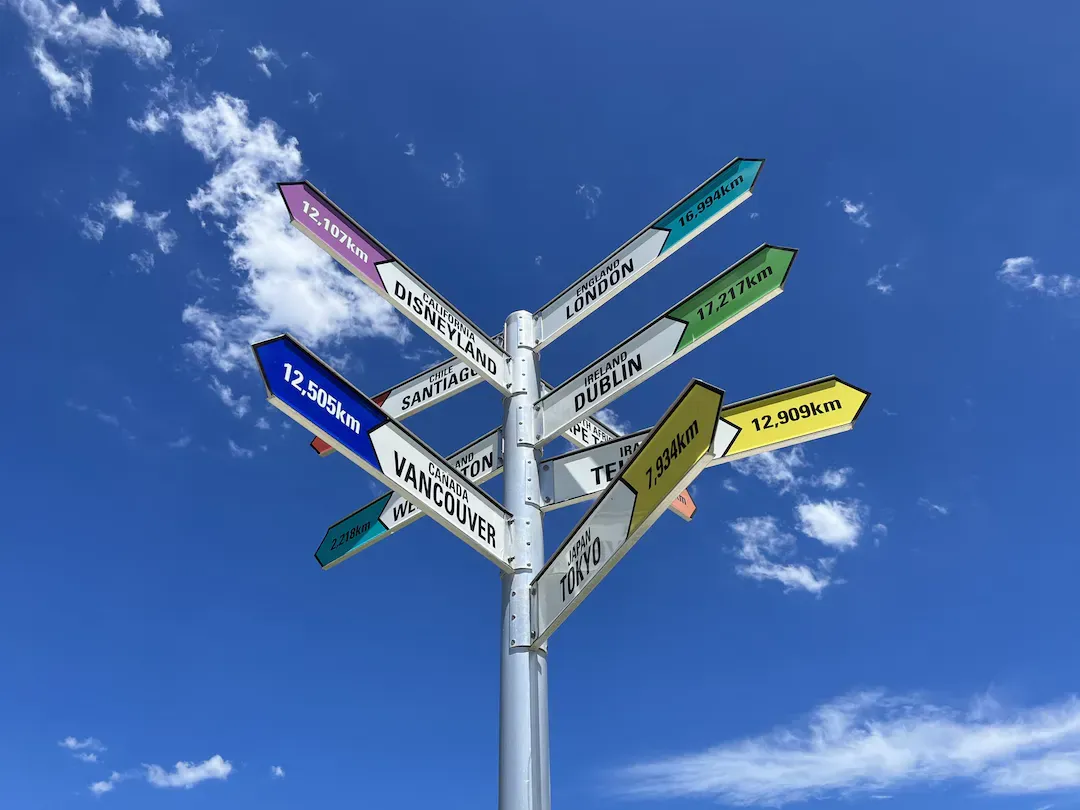 Maps of Content (MoCs) for better Knowledge Graphs